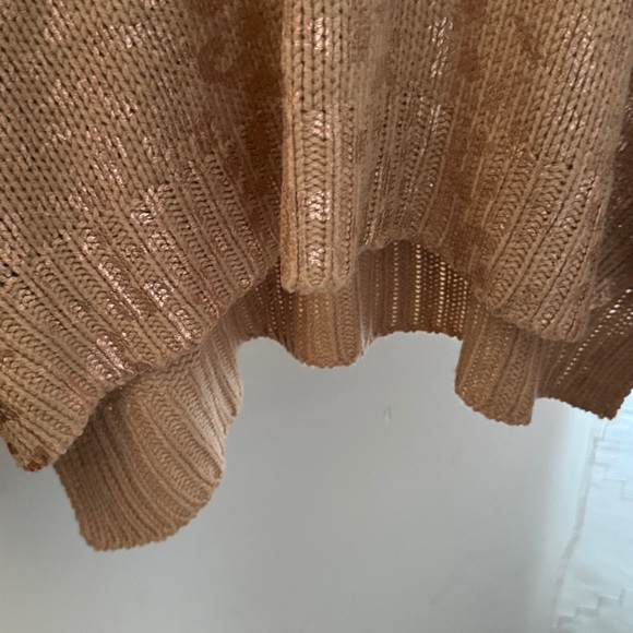 Chic Leopard Print Crew Neck Sweater - Picture 11 of 11